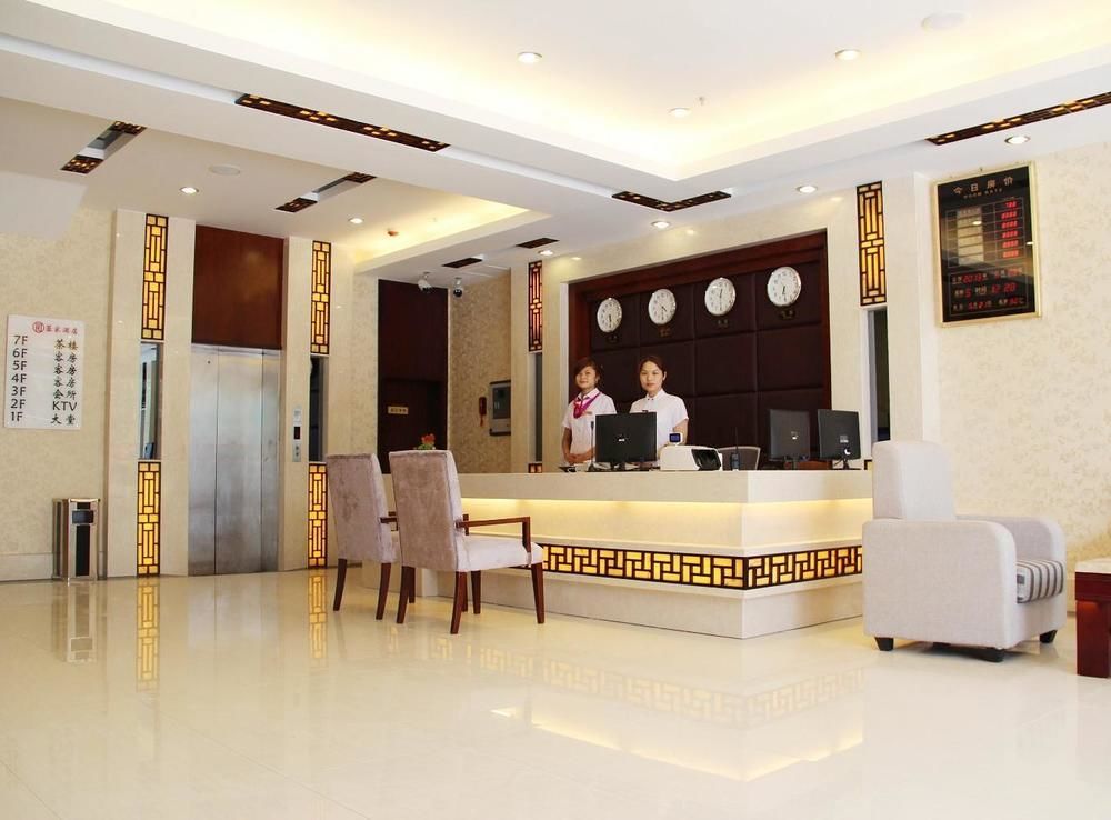Chengdu Ronghome Hotel 外观 照片