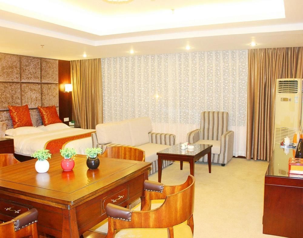 Chengdu Ronghome Hotel 外观 照片